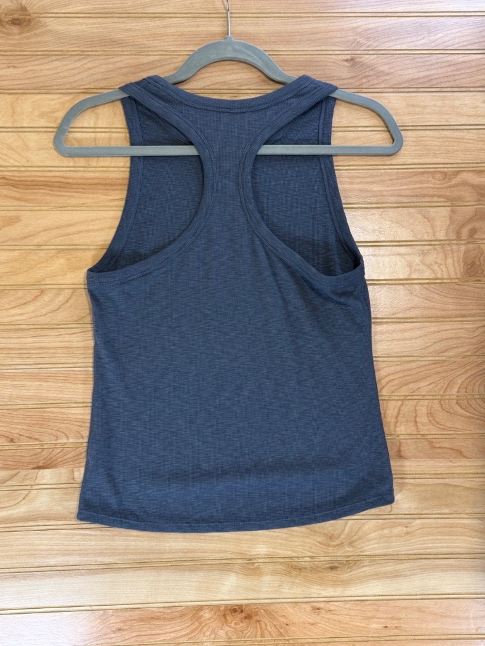 Vuori Navy Ribbed Racer Back - Medium - Picture 3 of 4